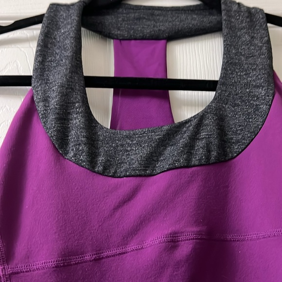 Lululemon tank top size 6 - Picture 5 of 5